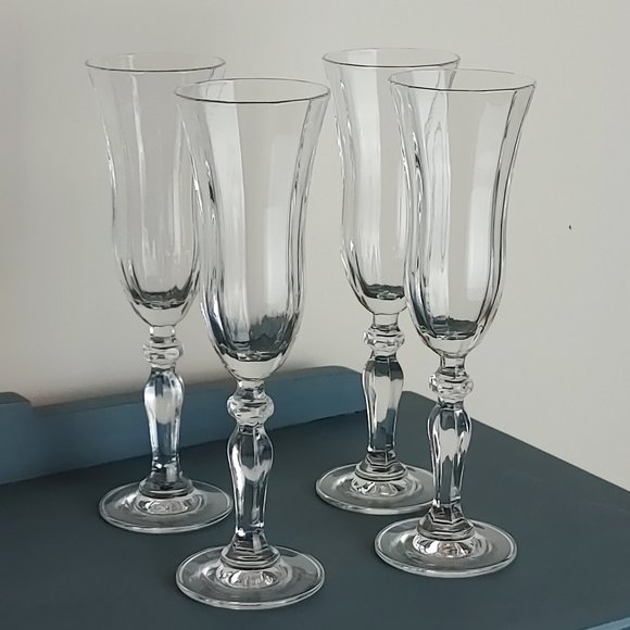 Vintage Set of 4 Tall Stemmed Crystal Glass Cordial Aperitif Liqueur Glasses - Picture 7 of 7